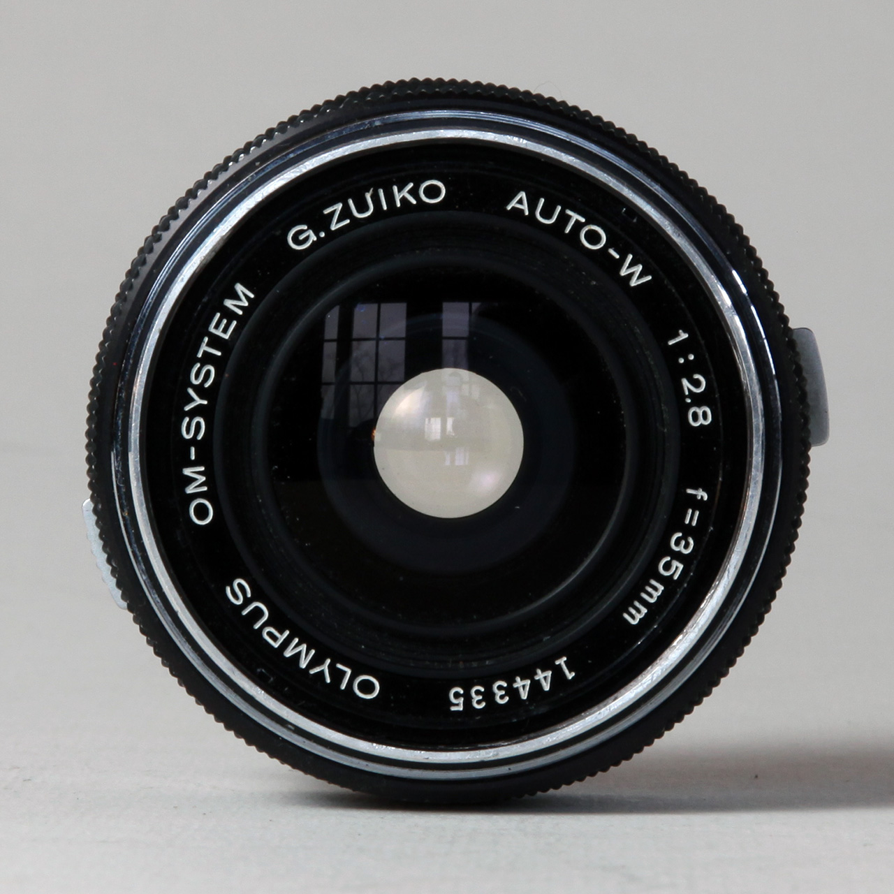 Click to Enlarge - Olympus OM System G.Zuiko Auto-W 1:2.8 f=35mm