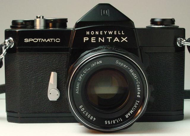 Spotmatic with Super-Multi-Coated Takumar 55mm f/1.8 (non-standard lens) - Click to Enlarge